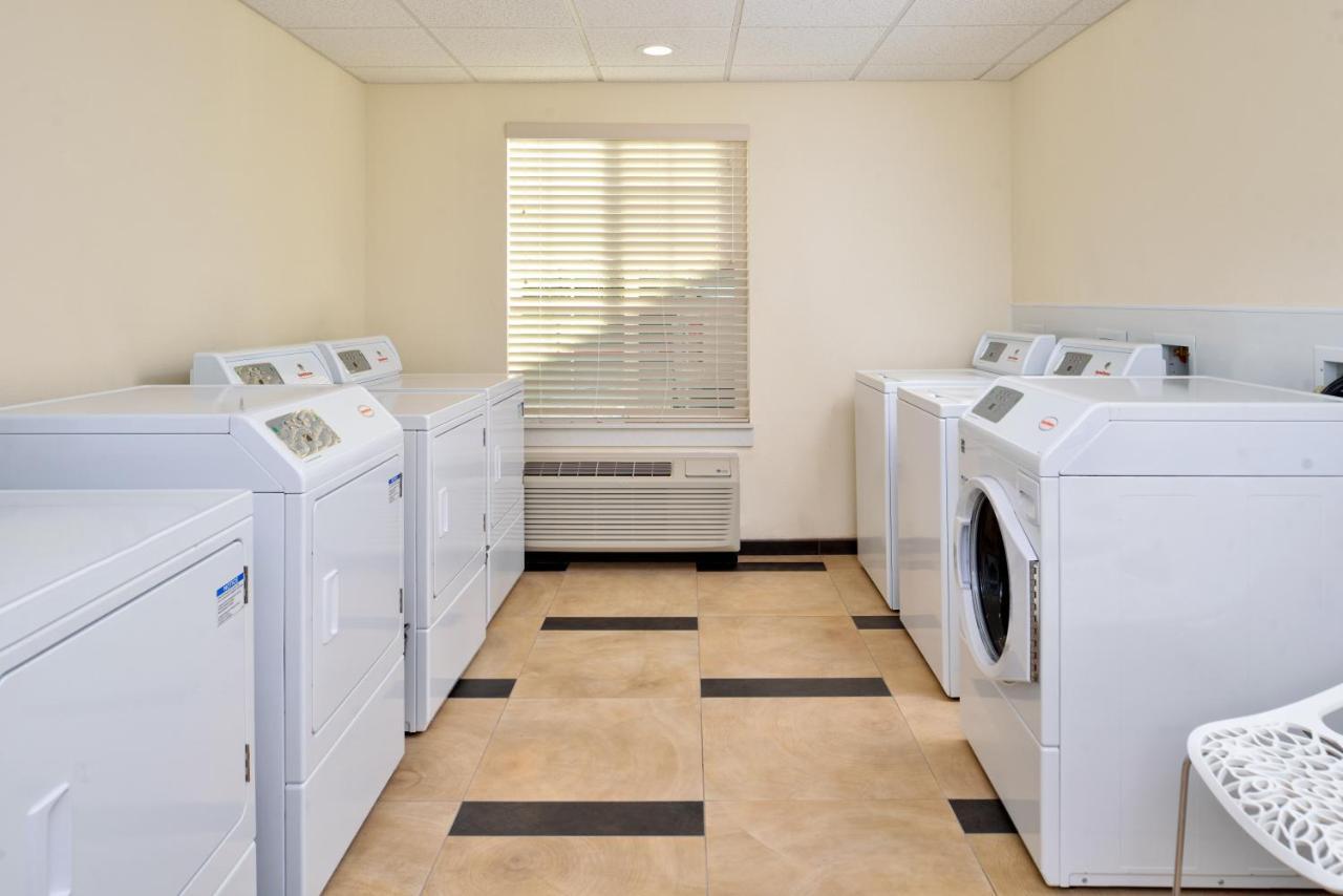 Candlewood Suites - Lodi By Ihg Bagian luar foto